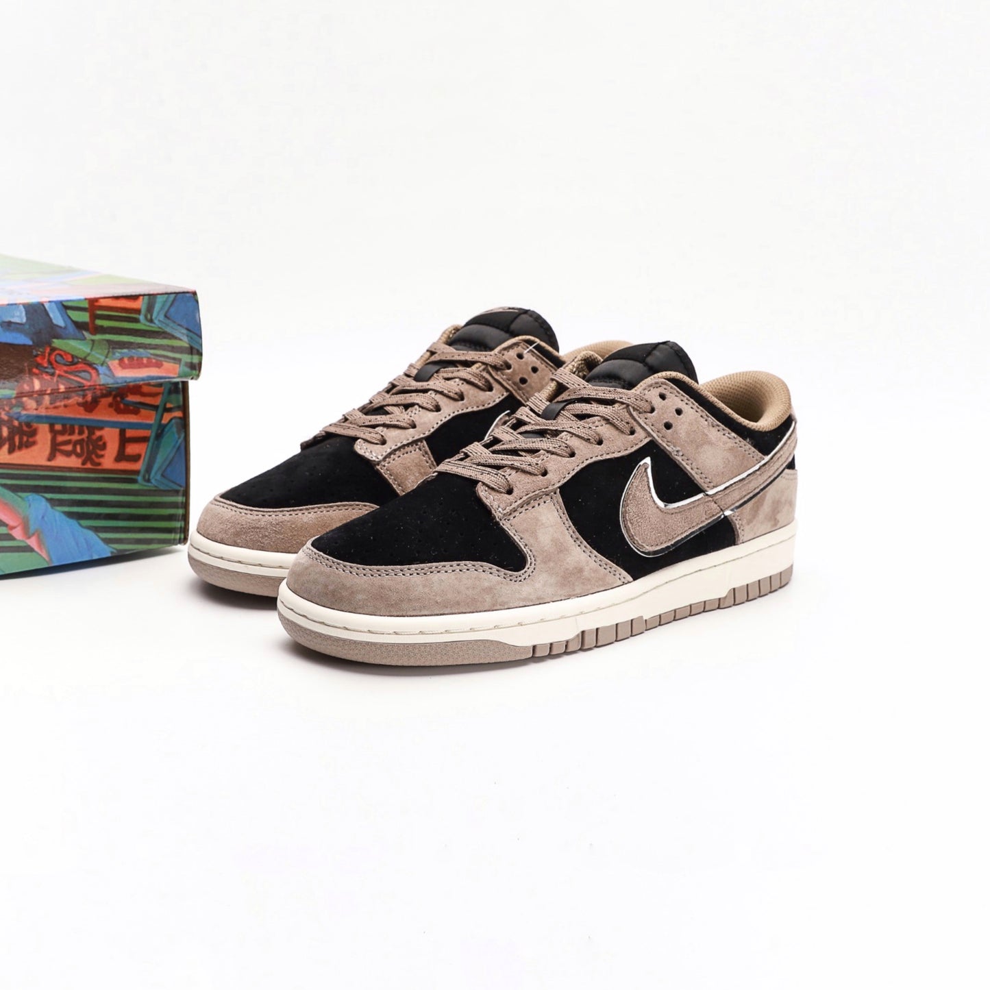 Nike Dunk Low Katsuhito Otomo Sand Stone