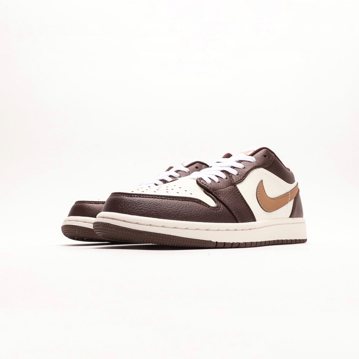 Nike Air Jordan 1 Low Mocha Leather