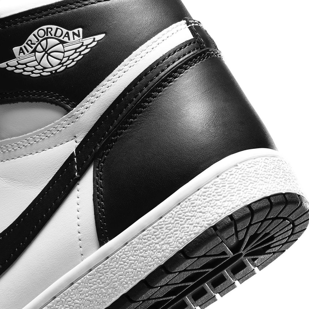 Nike Air Jordan 1 Retro Black&White
