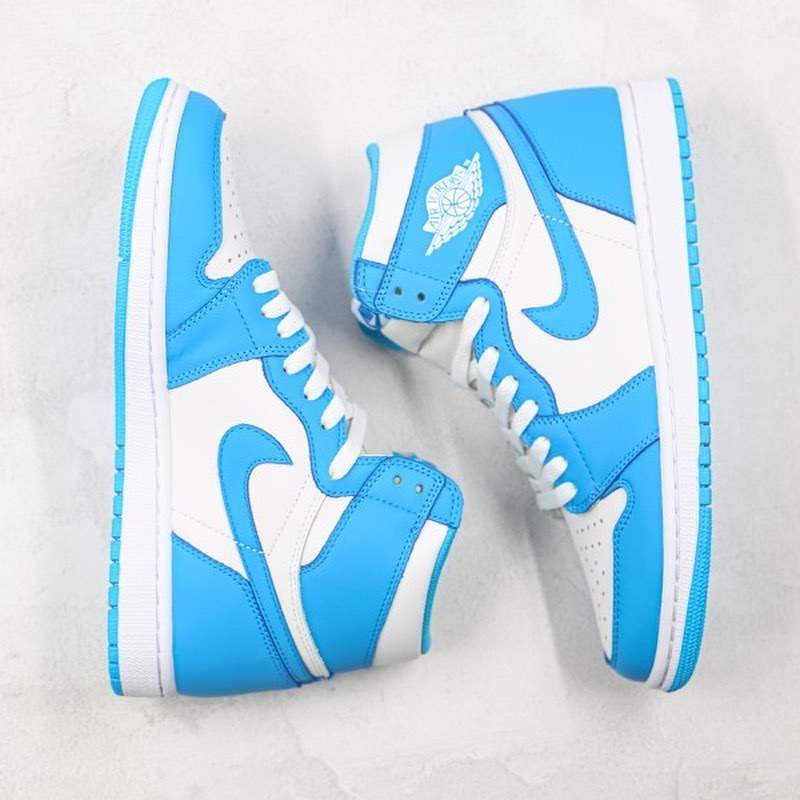 Nike Air Jordan 1 High Retro UNC