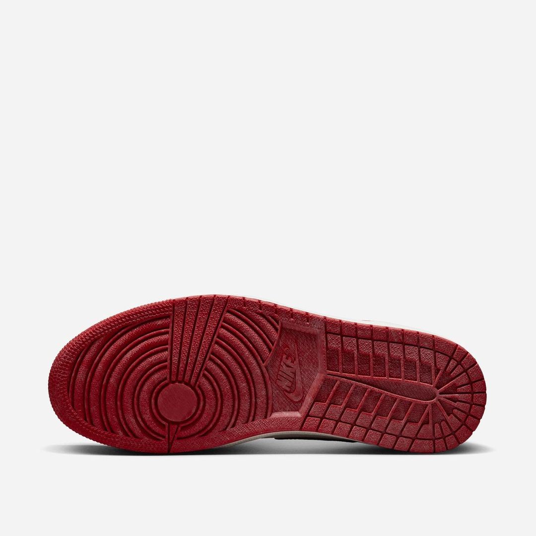 Nike Air Jordan 1 High Lost & Found