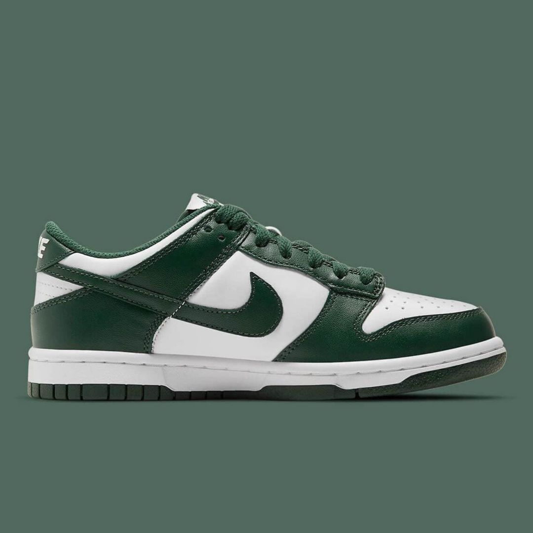 Nike Dunk Low Spartan Green