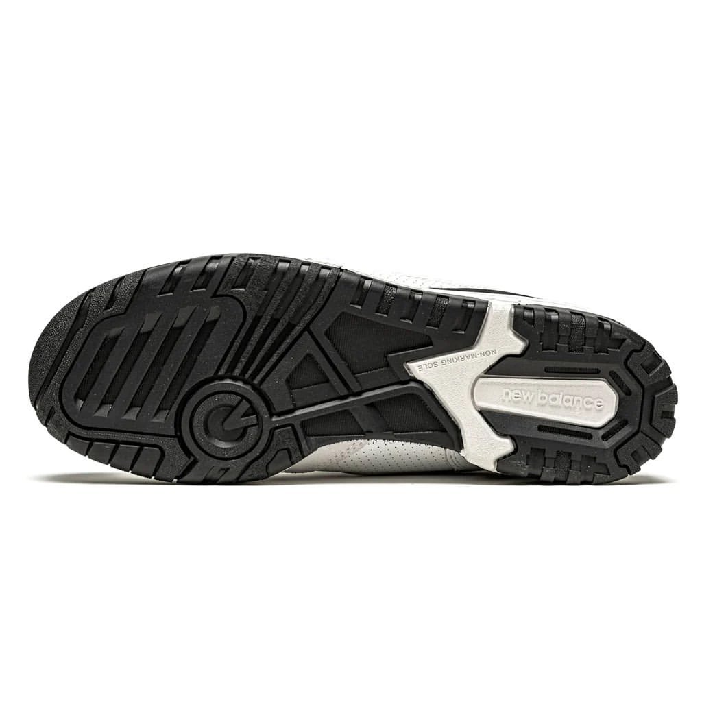 New Balance 550 Sea salt black