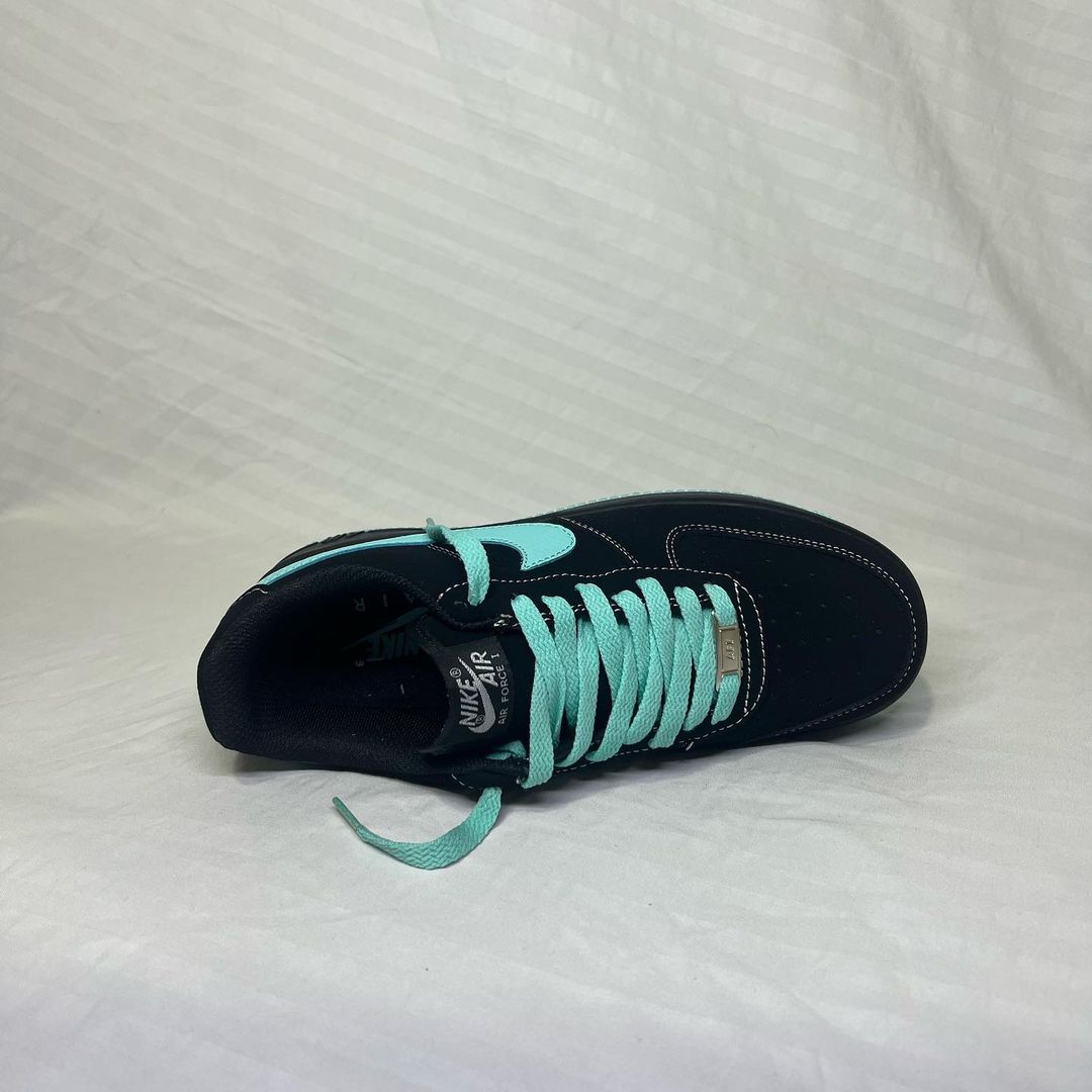 Nike Air Force 1 Tiffany Blue