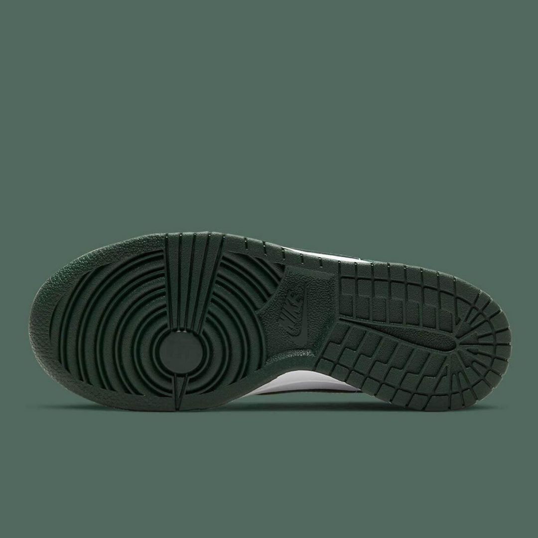 Nike Dunk Low Spartan Green