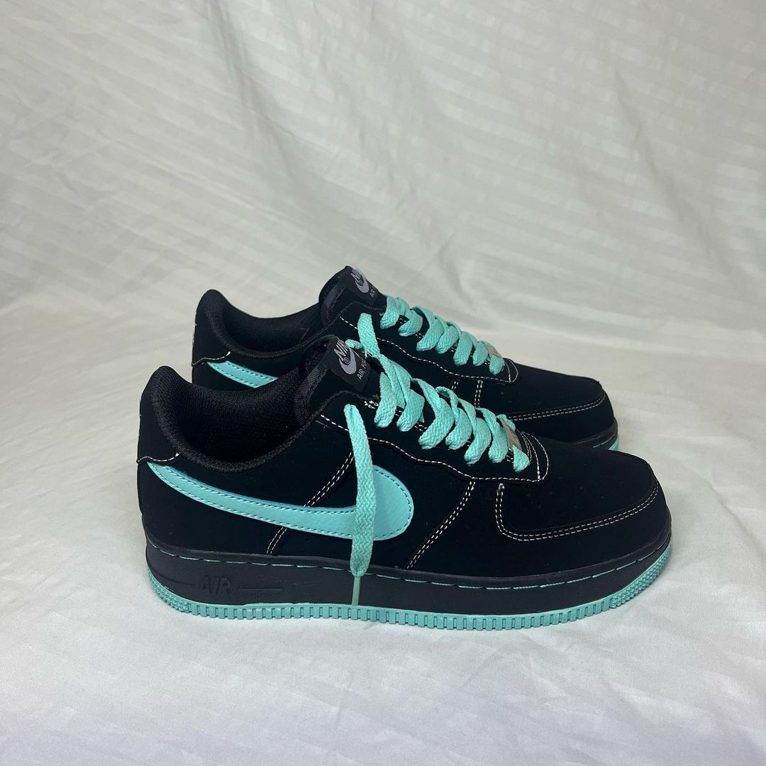 Nike Air Force 1 Tiffany Blue