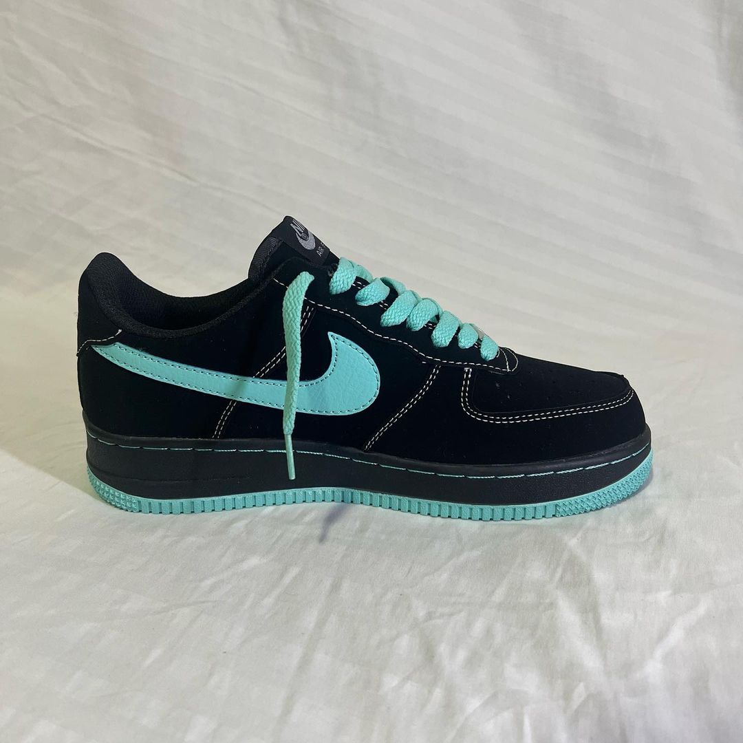 Nike Air Force 1 Tiffany Blue