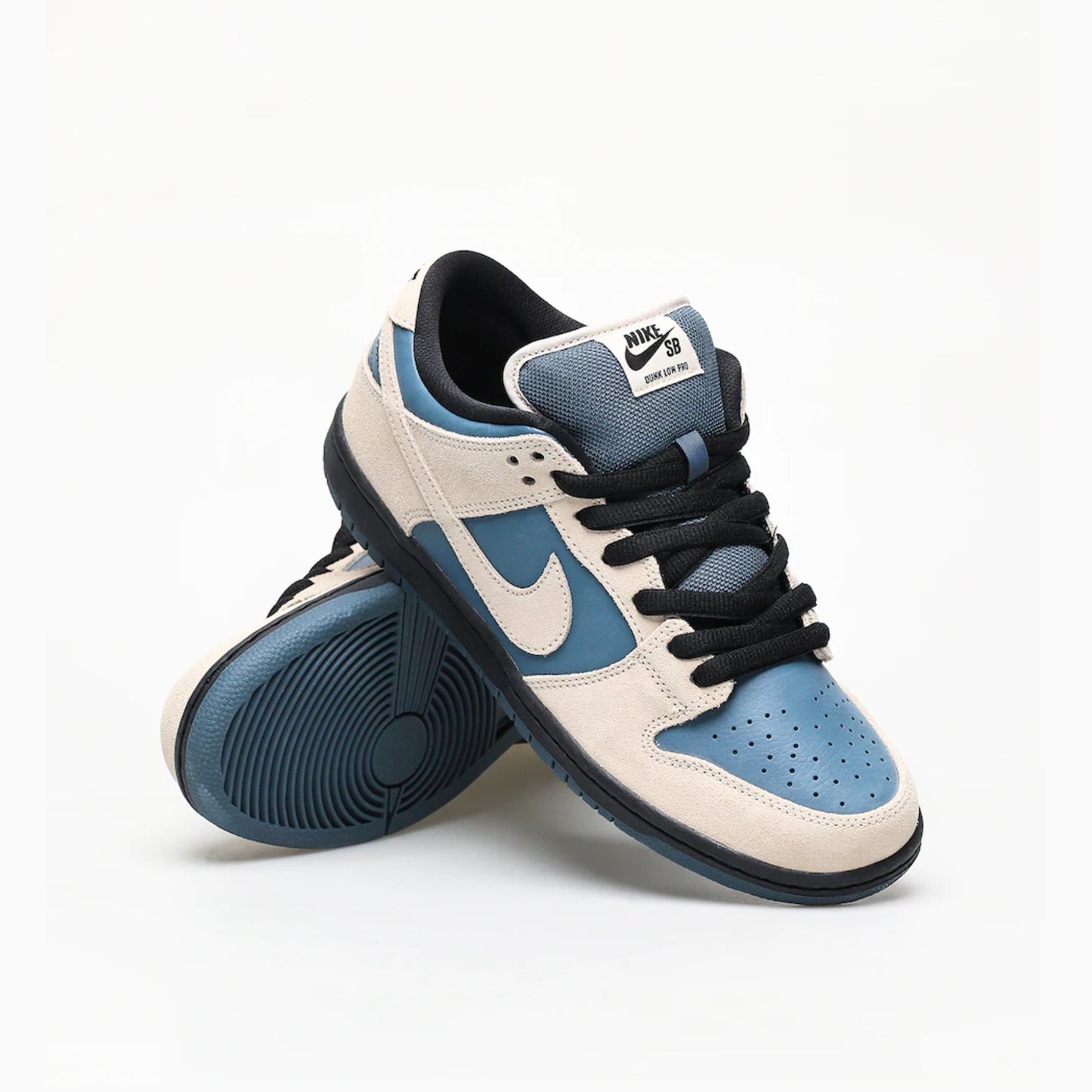 Nike SB Dunk Low Light Cream Thunderstorm
