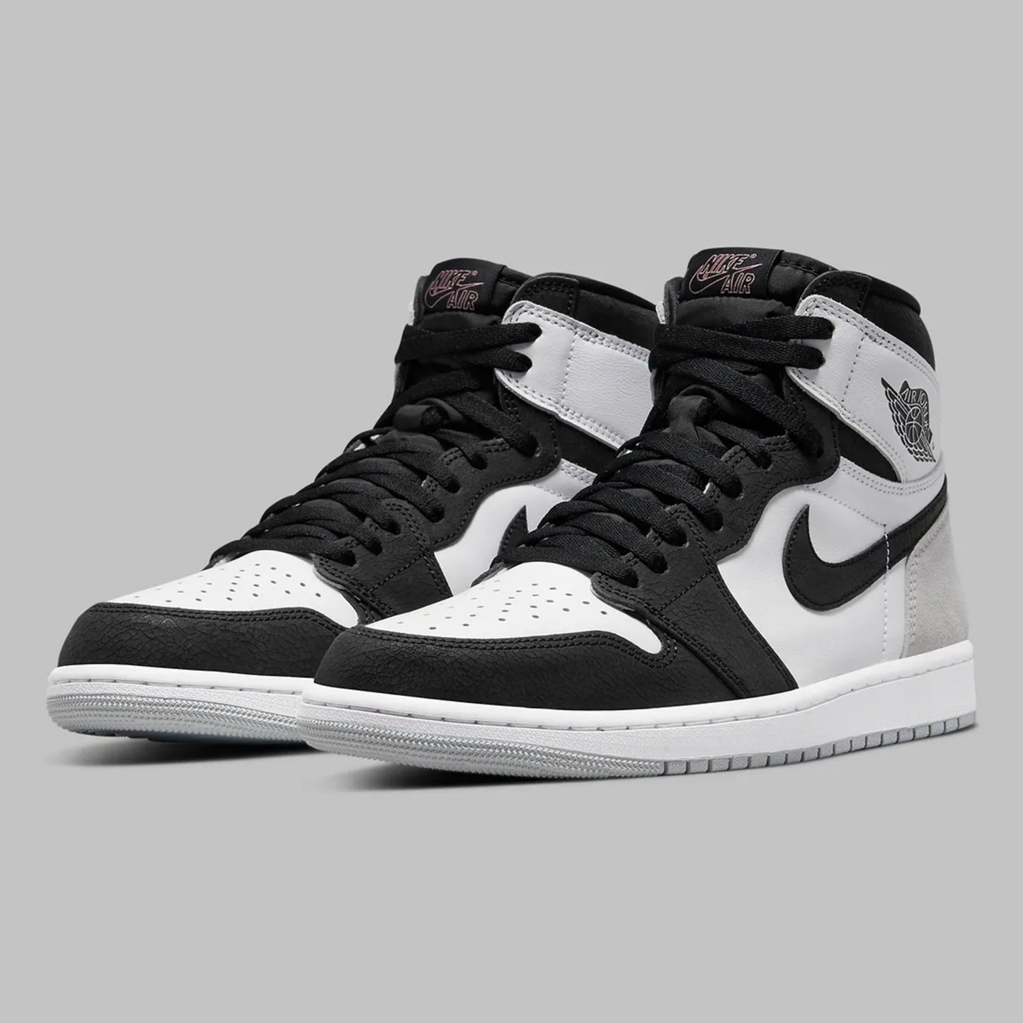 Nike Air Jordan 1 Retro High OG Bleached Coral