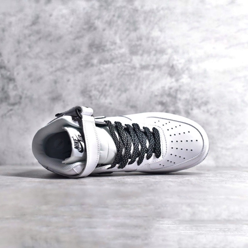 Nike Air Force 1 Mid Beige &Black