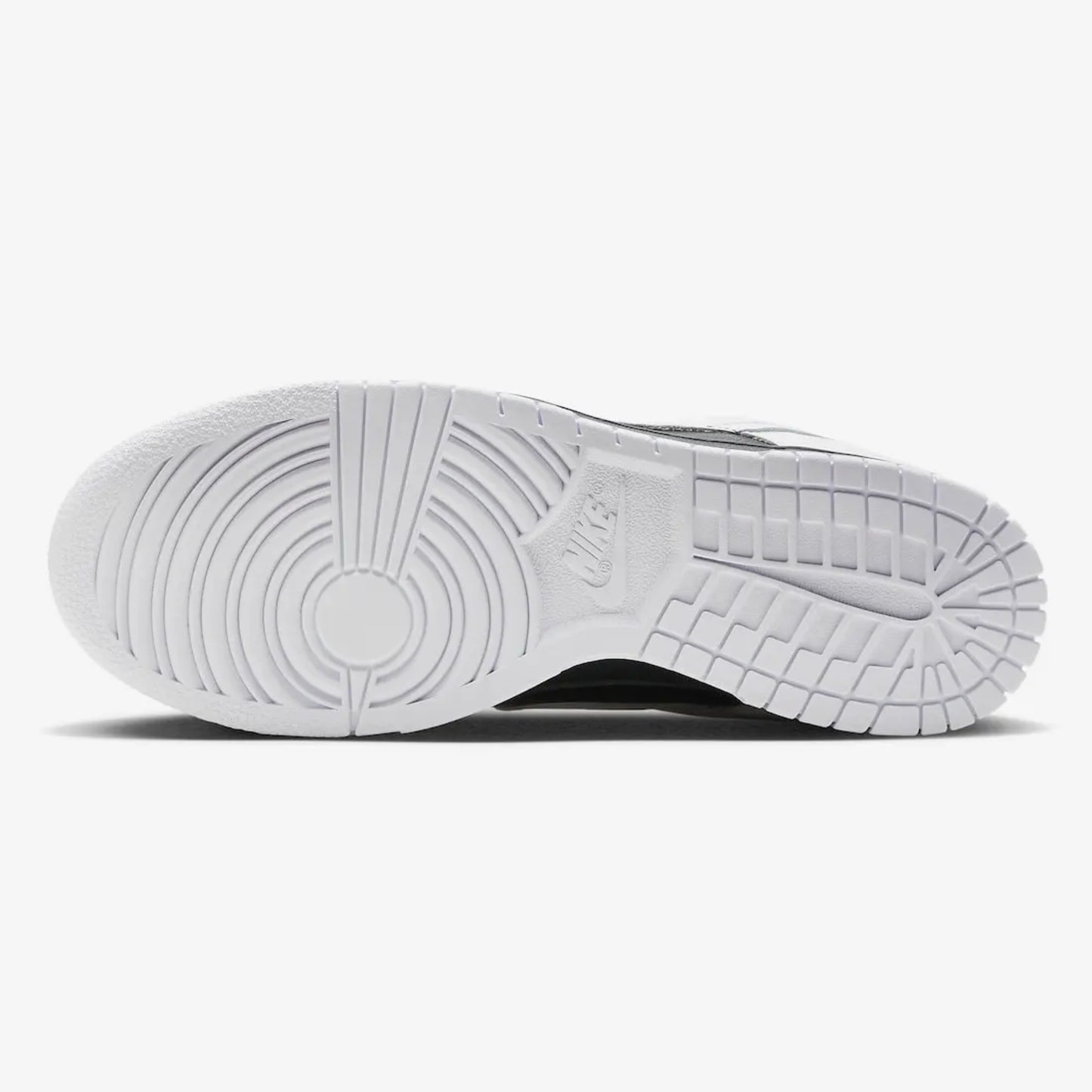 Nike Dunk Low Retro Reverse Panda