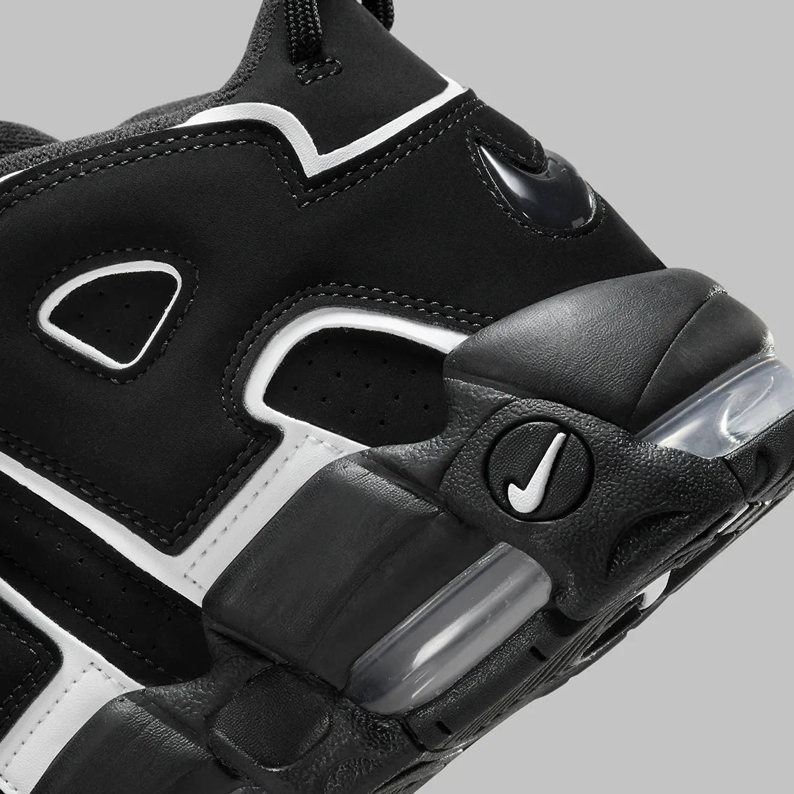 Nike Air More Uptempo Black