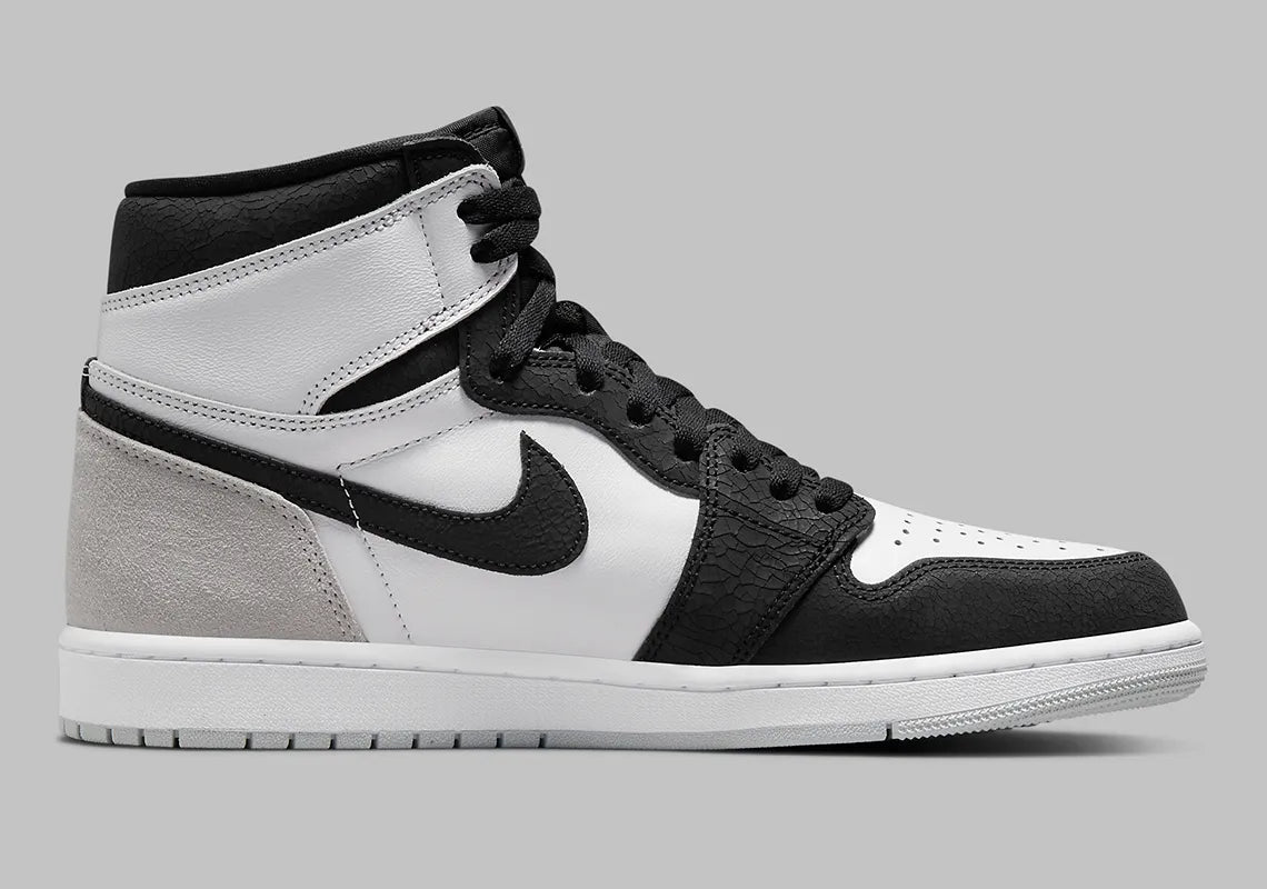 Nike Air Jordan 1 Retro High OG Bleached Coral