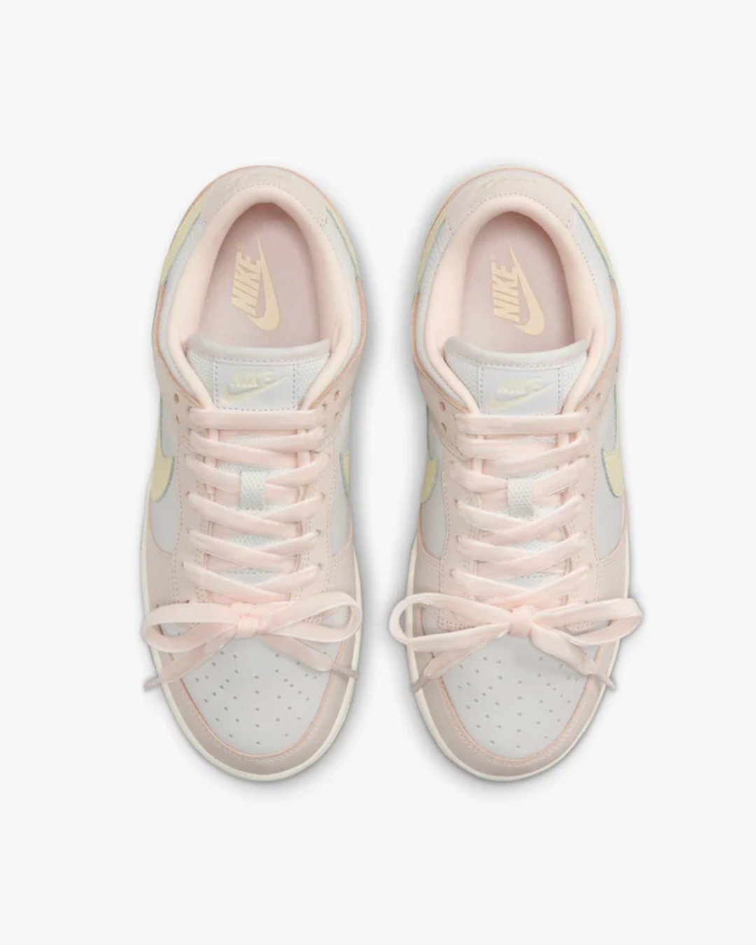 Nike Dunk Low Premium