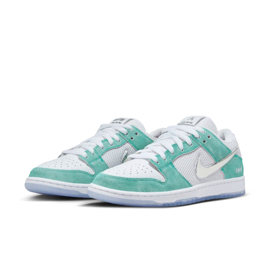 Nike SB x April Skateboards Dunk Low Pro